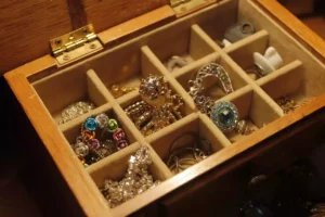 gold or silver jewelry